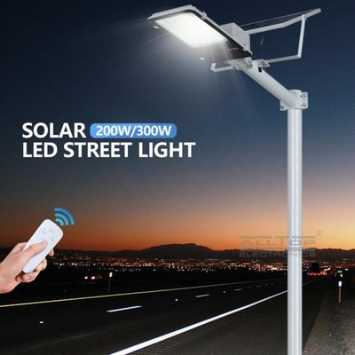 200w IP65 SMD LED Solar Sokak Lambası Suya Dayanıklı Uzaktan Kumanda İndüksiyonu